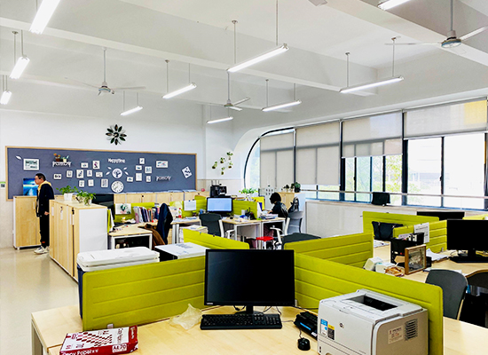 �ɶ�����ʮ��/�е���°칫������Ŀ