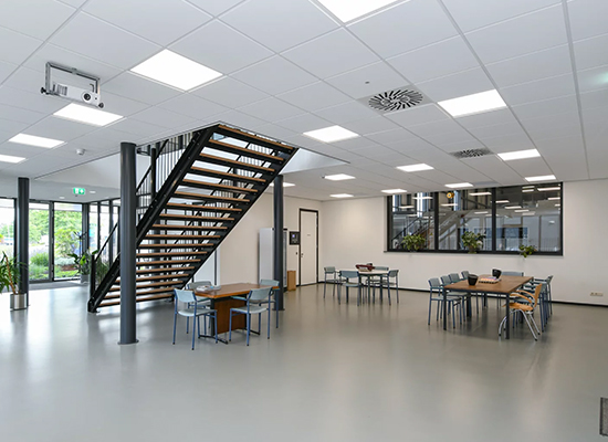 ���� Servex ���޽���¥